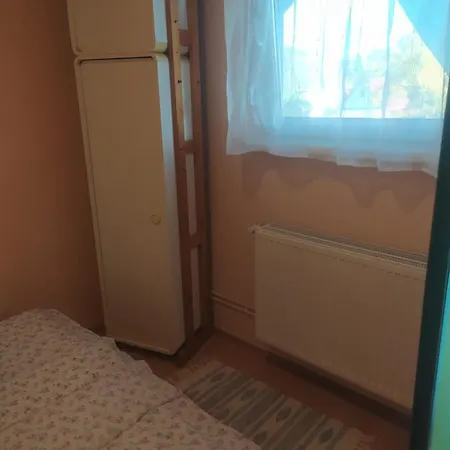 بيت للعطل Etus Vendeghaz