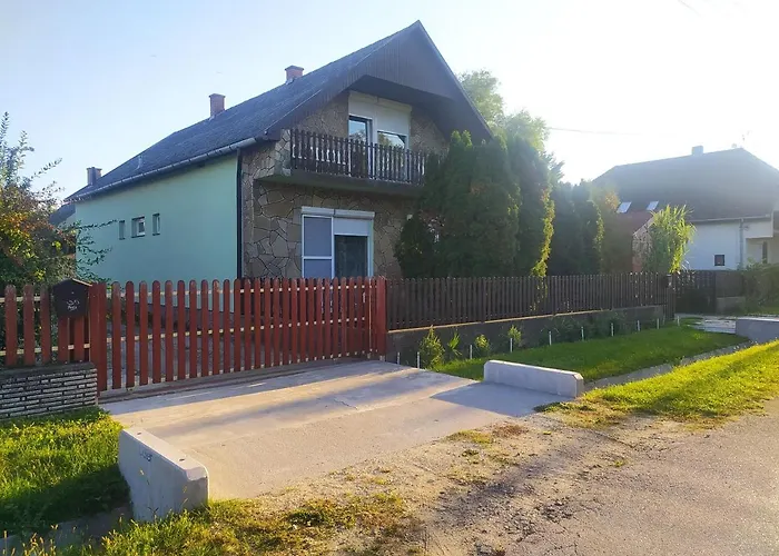 Etus Hébergement de vacances Balatonfenyves